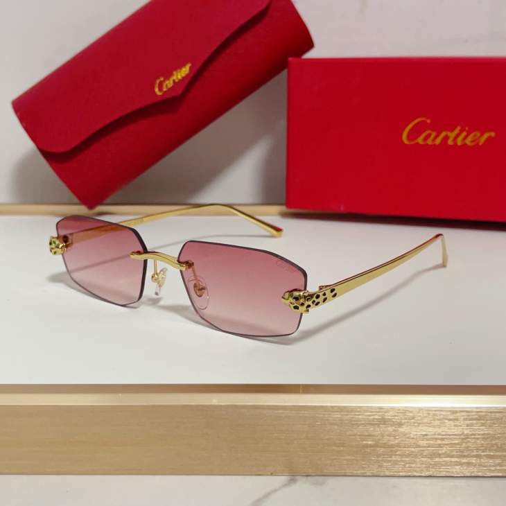 Picture of Cartier Sunglasses _SKUfw80443109fw